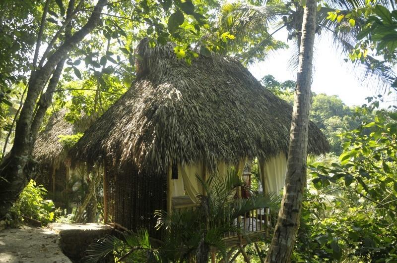 Dominican Tree House Village Santa Barbara De Samana Εξωτερικό φωτογραφία