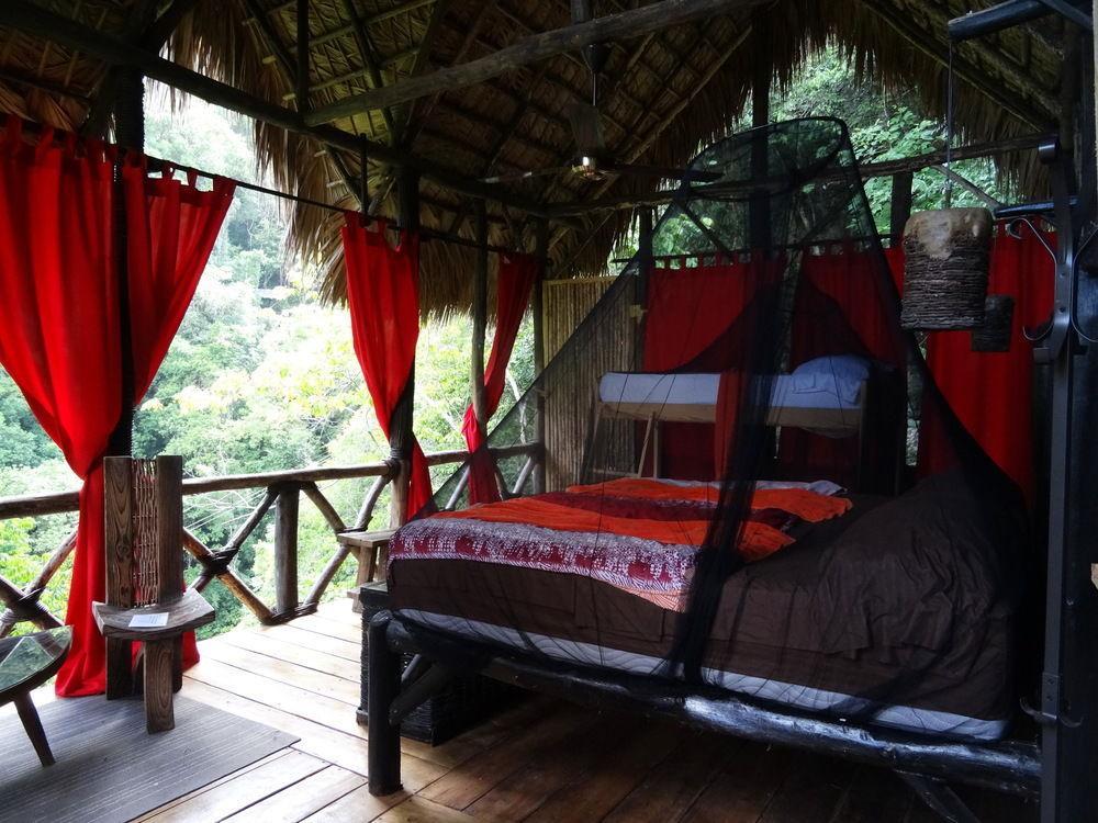Dominican Tree House Village Santa Barbara De Samana Εξωτερικό φωτογραφία